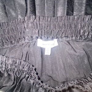 maxi skirt this is noticeably warm but can be fixed up with a clothing shaver.